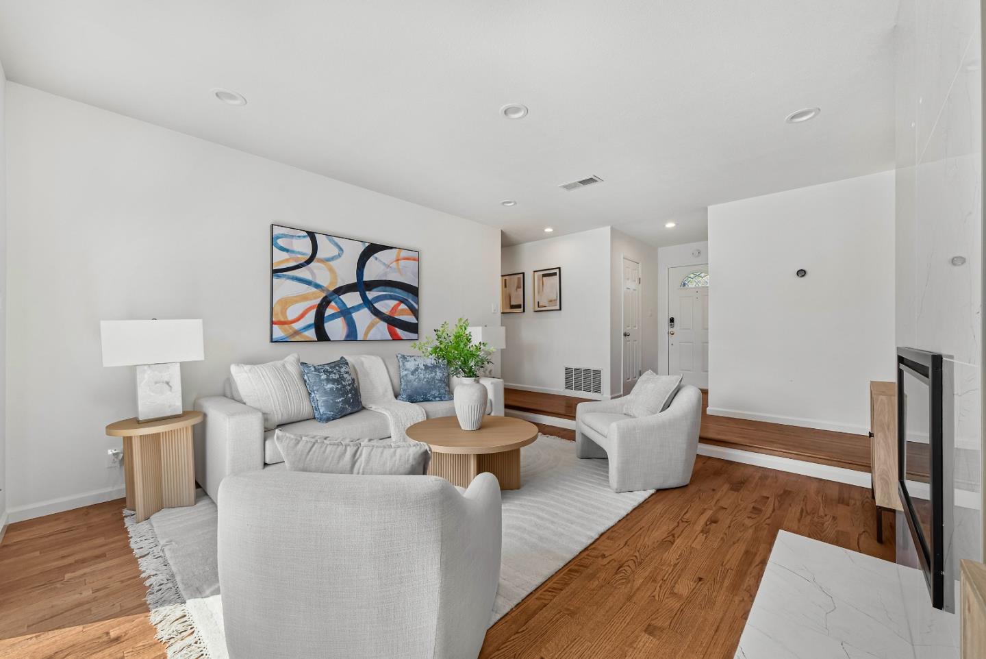 Detail Gallery Image 4 of 44 For 2133 Ashwood Ln, San Jose,  CA 95132 - 3 Beds | 2 Baths