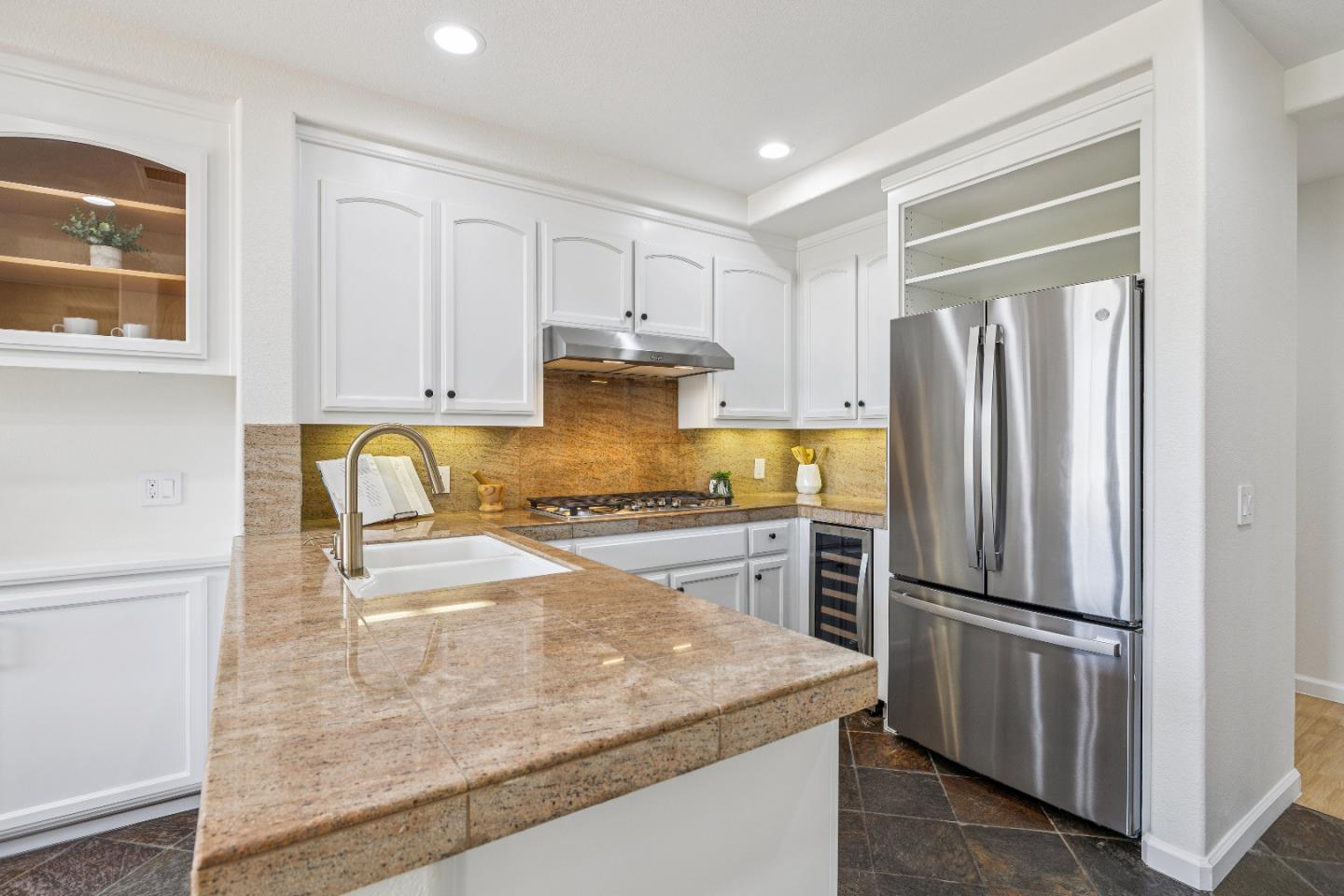 Detail Gallery Image 32 of 90 For 5365 Silver Knoll Ct, San Jose,  CA 95138 - 2 Beds | 2 Baths