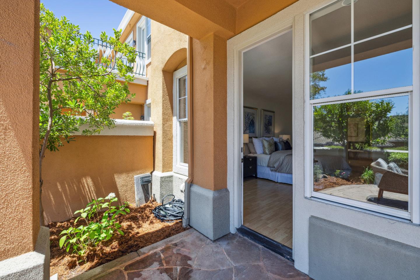 Detail Gallery Image 48 of 90 For 5365 Silver Knoll Ct, San Jose,  CA 95138 - 2 Beds | 2 Baths