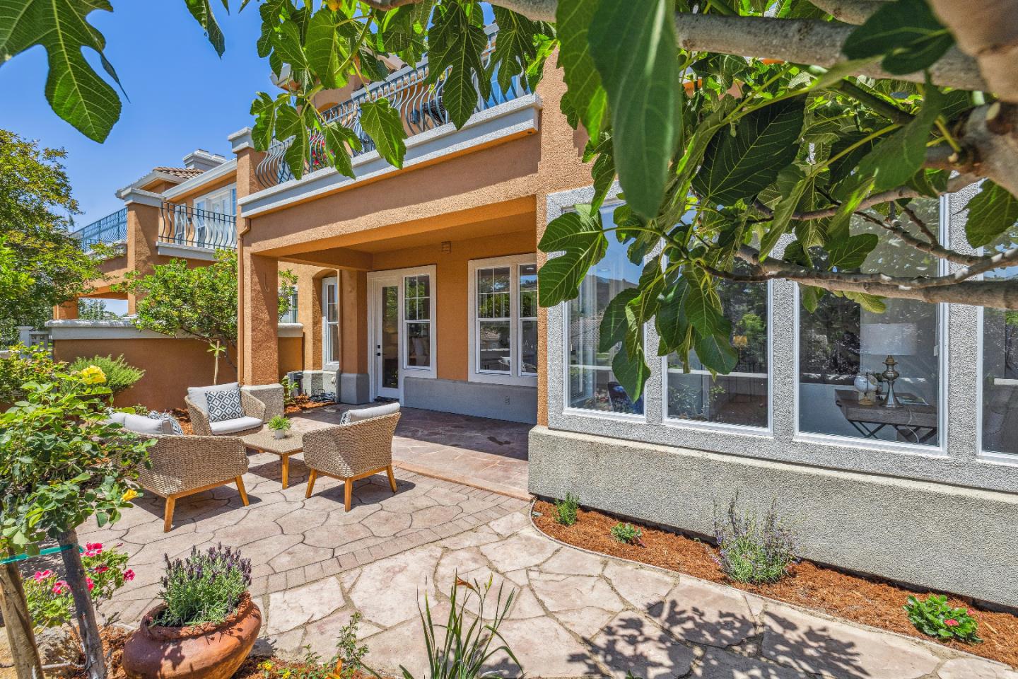Detail Gallery Image 71 of 90 For 5365 Silver Knoll Ct, San Jose,  CA 95138 - 2 Beds | 2 Baths