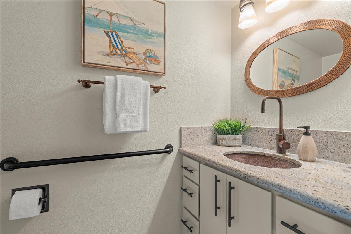 Detail Gallery Image 10 of 31 For 6109 Sheraton Pl, Aptos,  CA 95003 - 3 Beds | 2/1 Baths