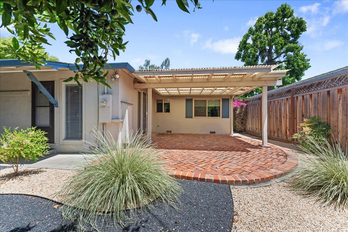 Detail Gallery Image 26 of 28 For 1300 Patio Dr, Campbell,  CA 95008 - 3 Beds | 2/1 Baths