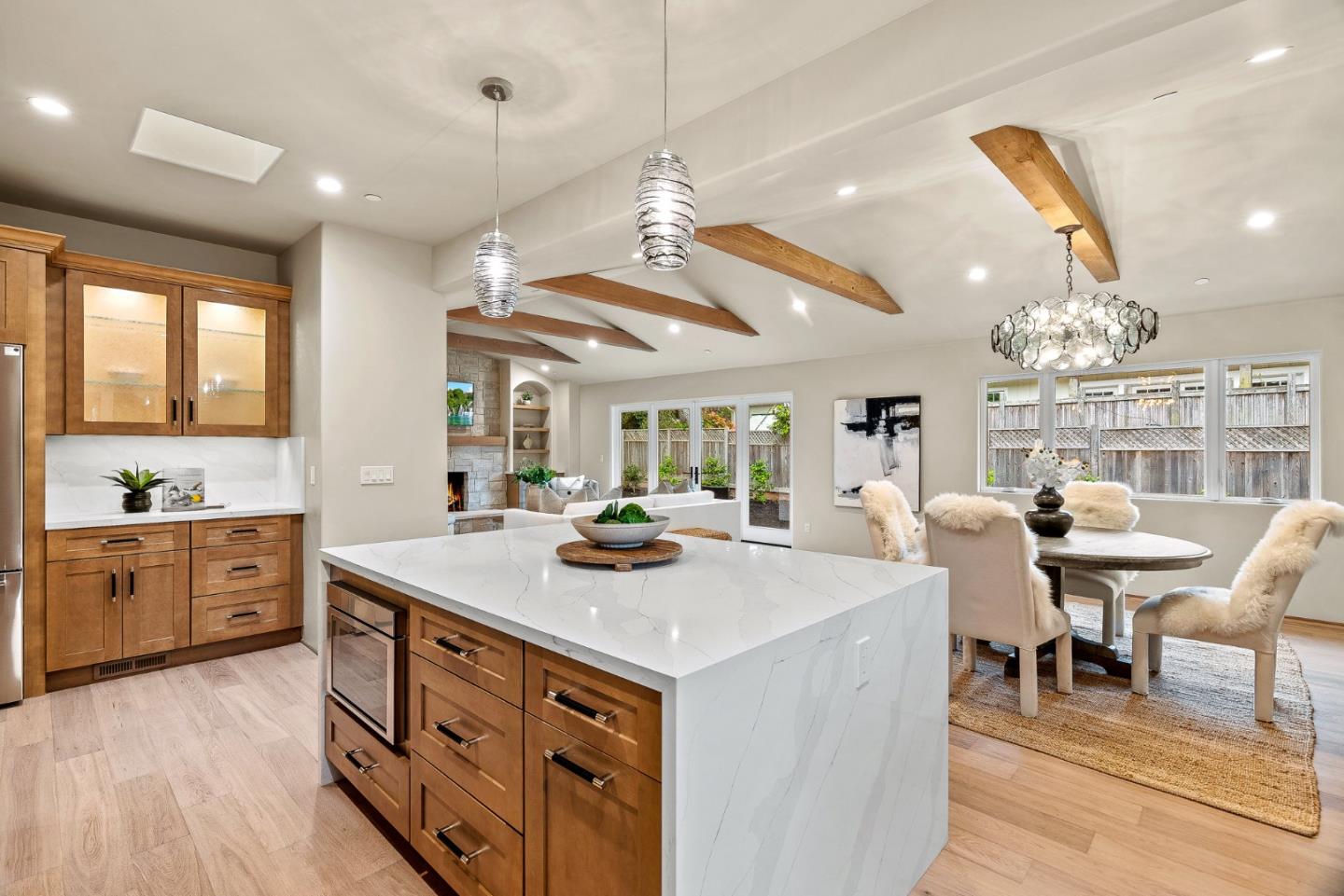 Detail Gallery Image 12 of 33 For 2869 Forest Lodge Rd, Pebble Beach,  CA 93953 - 3 Beds | 3 Baths
