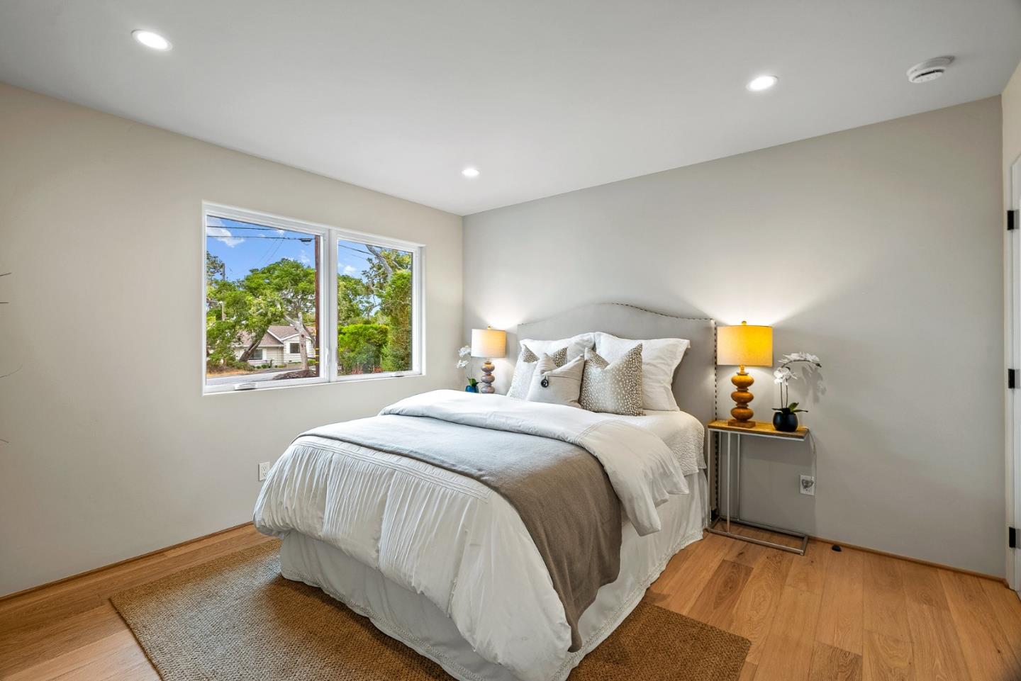 Detail Gallery Image 18 of 33 For 2869 Forest Lodge Rd, Pebble Beach,  CA 93953 - 3 Beds | 3 Baths
