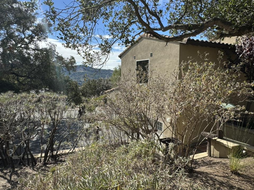 Detail Gallery Image 43 of 70 For 5395 Heavenly Ridge Ln, El Sobrante,  CA 94803 - 4 Beds | 3/1 Baths