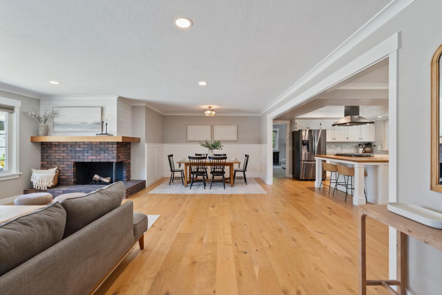 Detail Gallery Image 11 of 72 For 105 Rays Cir, Hollister,  CA 95023 - 4 Beds | 2/1 Baths