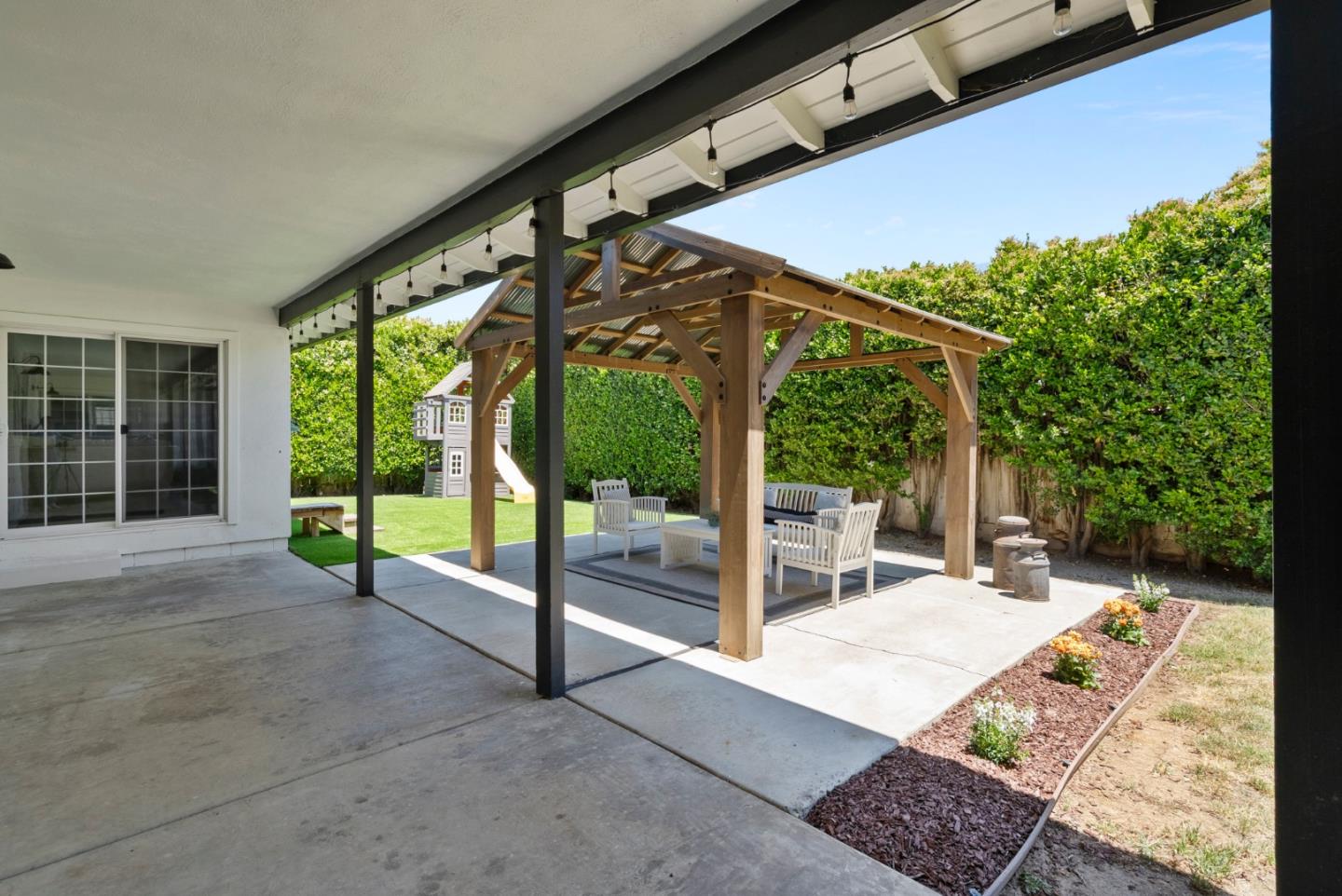 Detail Gallery Image 52 of 72 For 105 Rays Cir, Hollister,  CA 95023 - 4 Beds | 2/1 Baths