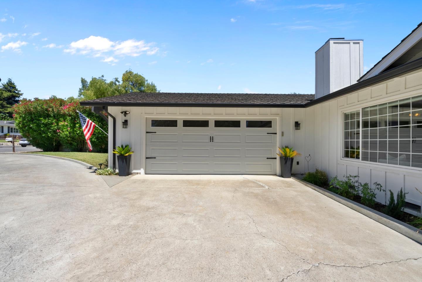 Detail Gallery Image 7 of 72 For 105 Rays Cir, Hollister,  CA 95023 - 4 Beds | 2/1 Baths