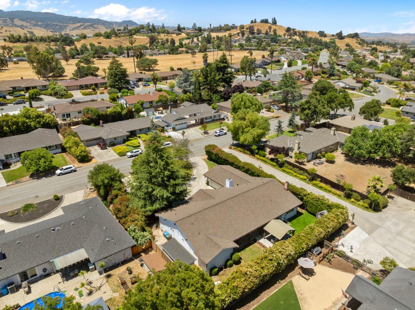 Detail Gallery Image 70 of 72 For 105 Rays Cir, Hollister,  CA 95023 - 4 Beds | 2/1 Baths