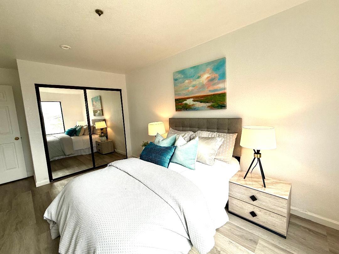 Detail Gallery Image 19 of 30 For 900 Hillside Blvd, Daly City,  CA 94014 - 4 Beds | 3 Baths