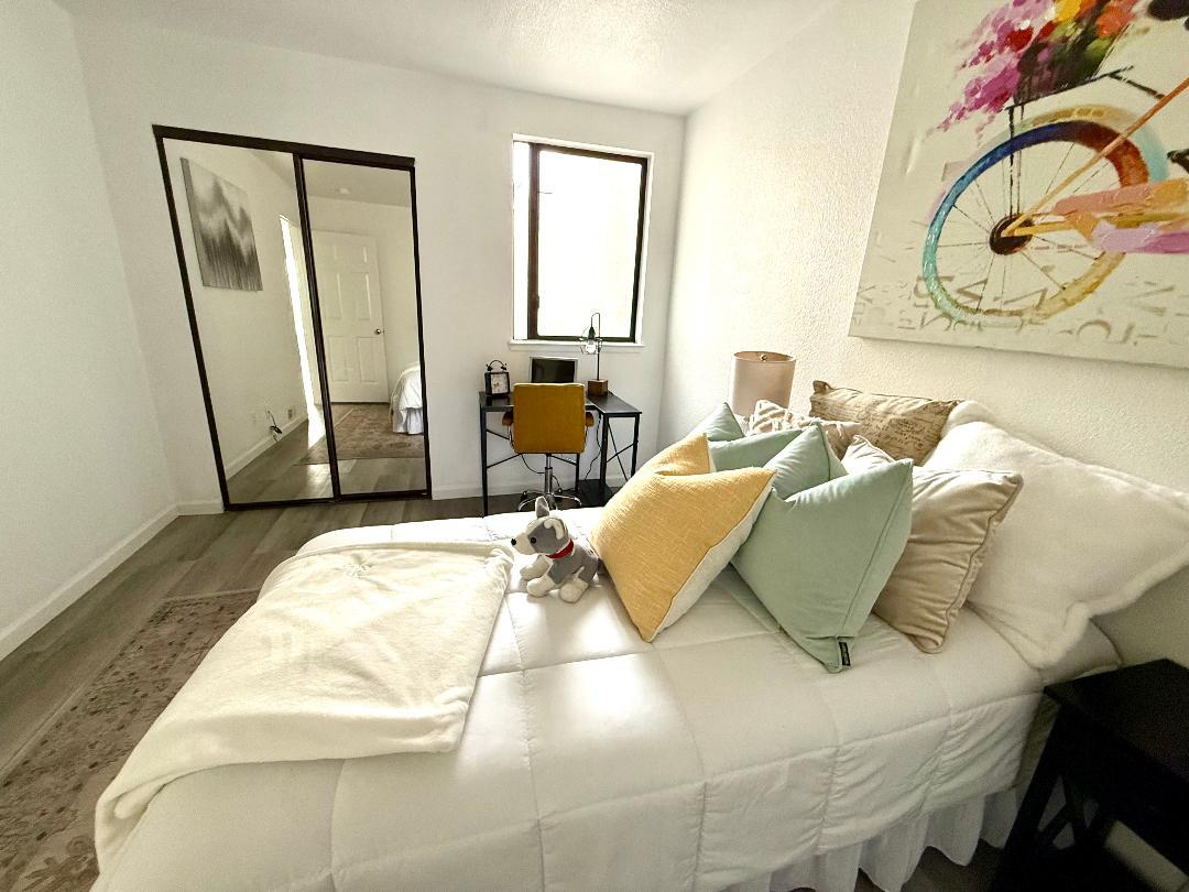 Detail Gallery Image 21 of 30 For 900 Hillside Blvd, Daly City,  CA 94014 - 4 Beds | 3 Baths
