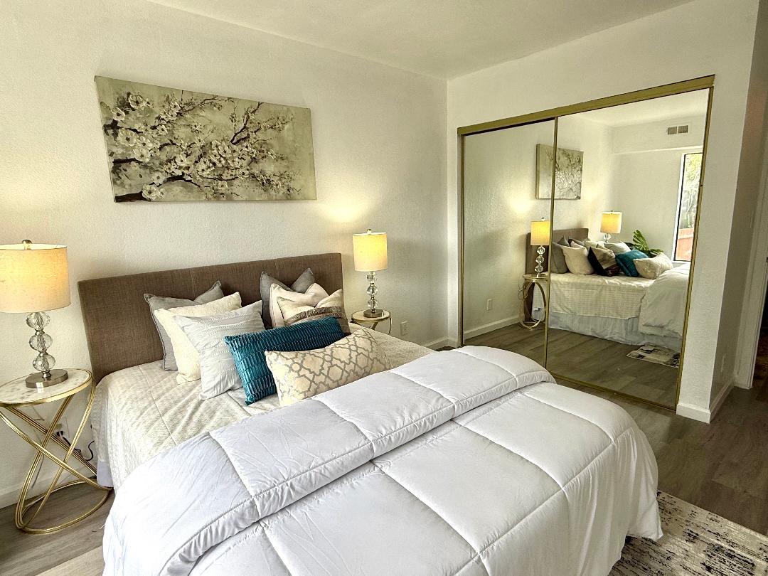 Detail Gallery Image 25 of 30 For 900 Hillside Blvd, Daly City,  CA 94014 - 4 Beds | 3 Baths