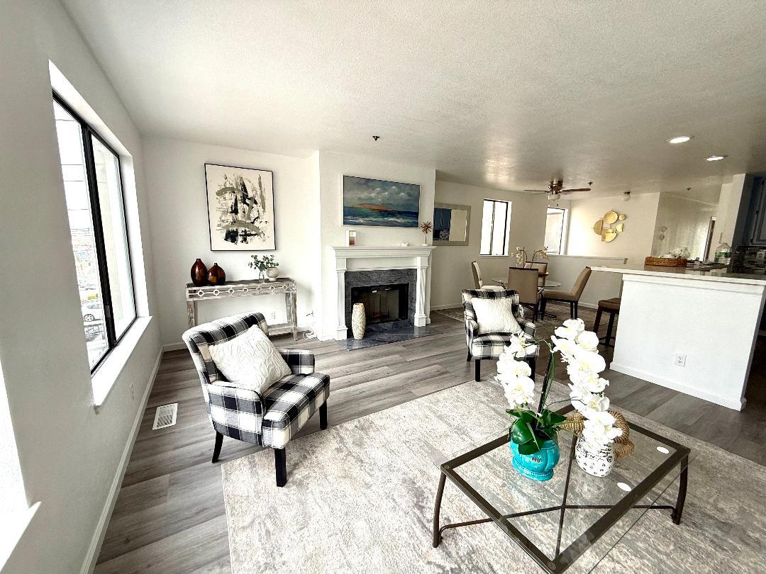 Detail Gallery Image 5 of 30 For 900 Hillside Blvd, Daly City,  CA 94014 - 4 Beds | 3 Baths