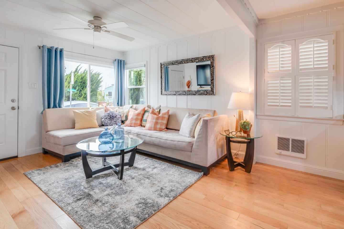 Detail Gallery Image 4 of 25 For 293 Florida Ave, San Bruno,  CA 94066 - 2 Beds | 1 Baths