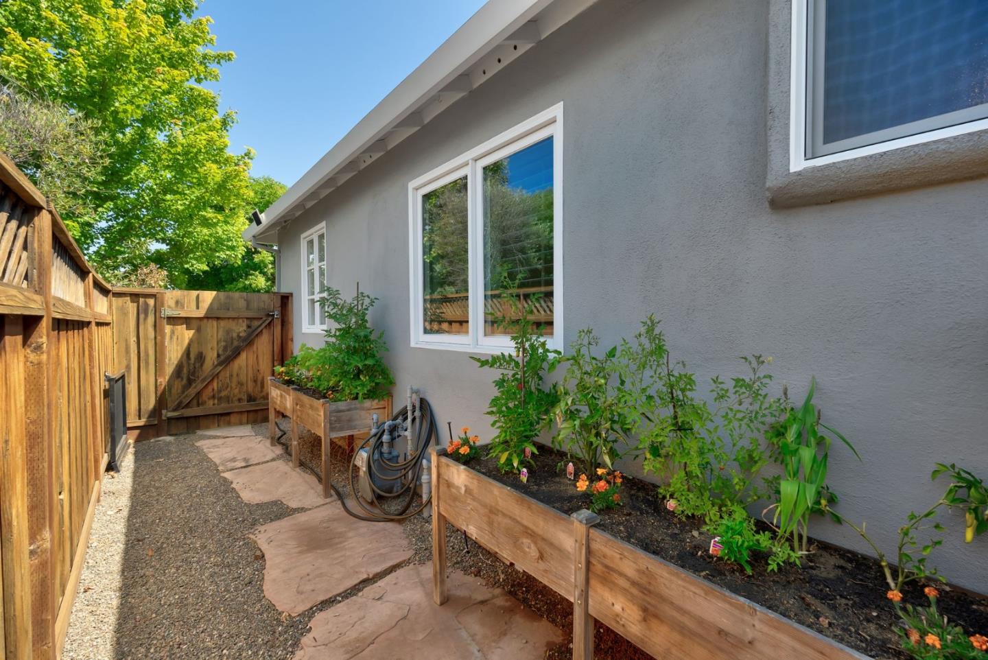 Detail Gallery Image 44 of 50 For 1132 Husted Ave, San Jose,  CA 95125 - 4 Beds | 3 Baths