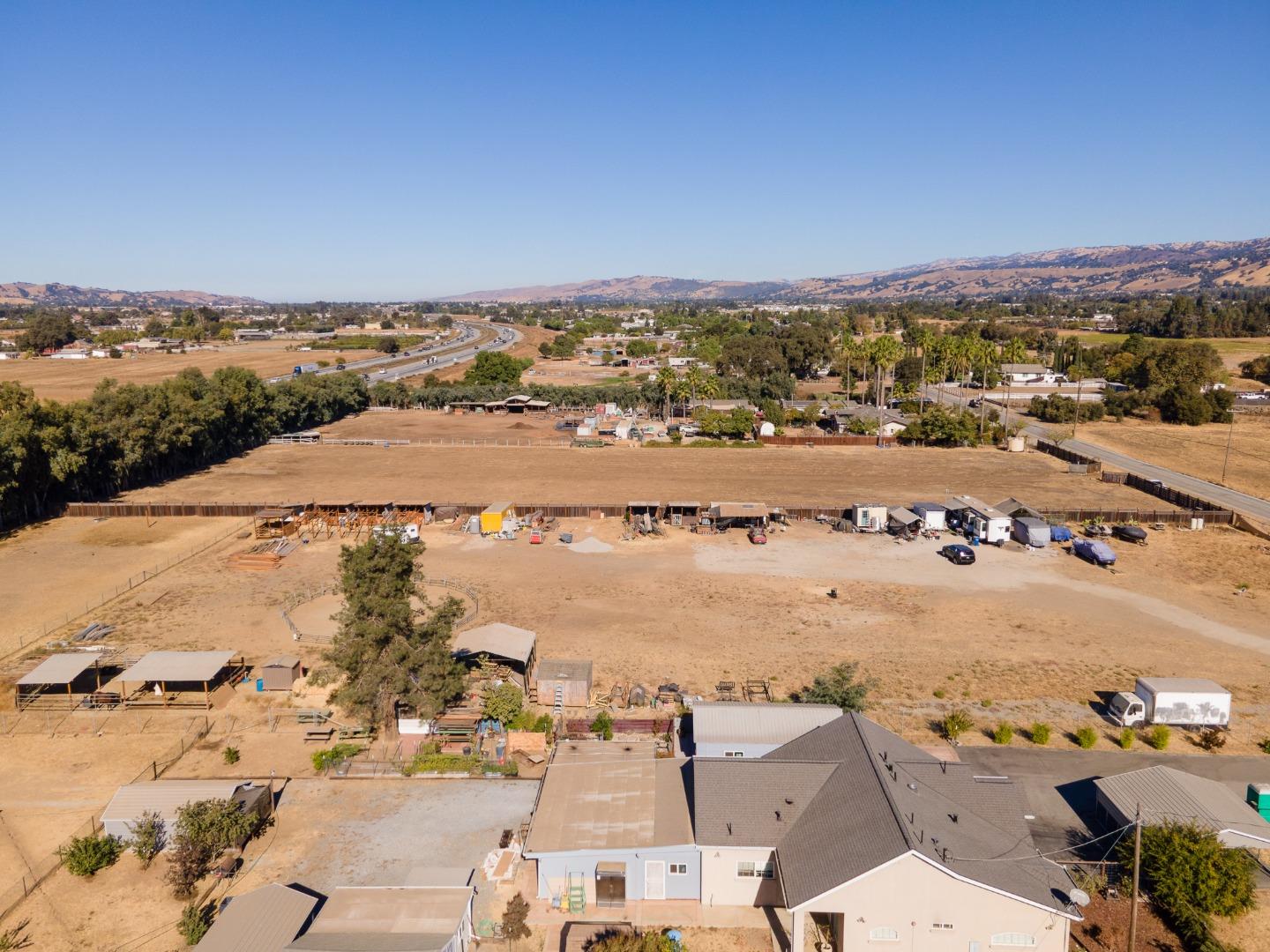 Detail Gallery Image 7 of 7 For 13705 Sycamore Ave, San Martin,  CA 95046 - – Beds | – Baths