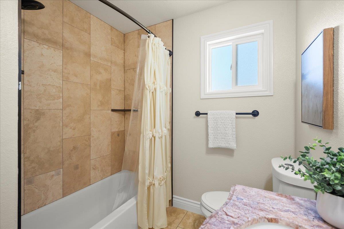 Detail Gallery Image 22 of 31 For 180 Maro Dr, San Jose,  CA 95127 - 3 Beds | 2 Baths