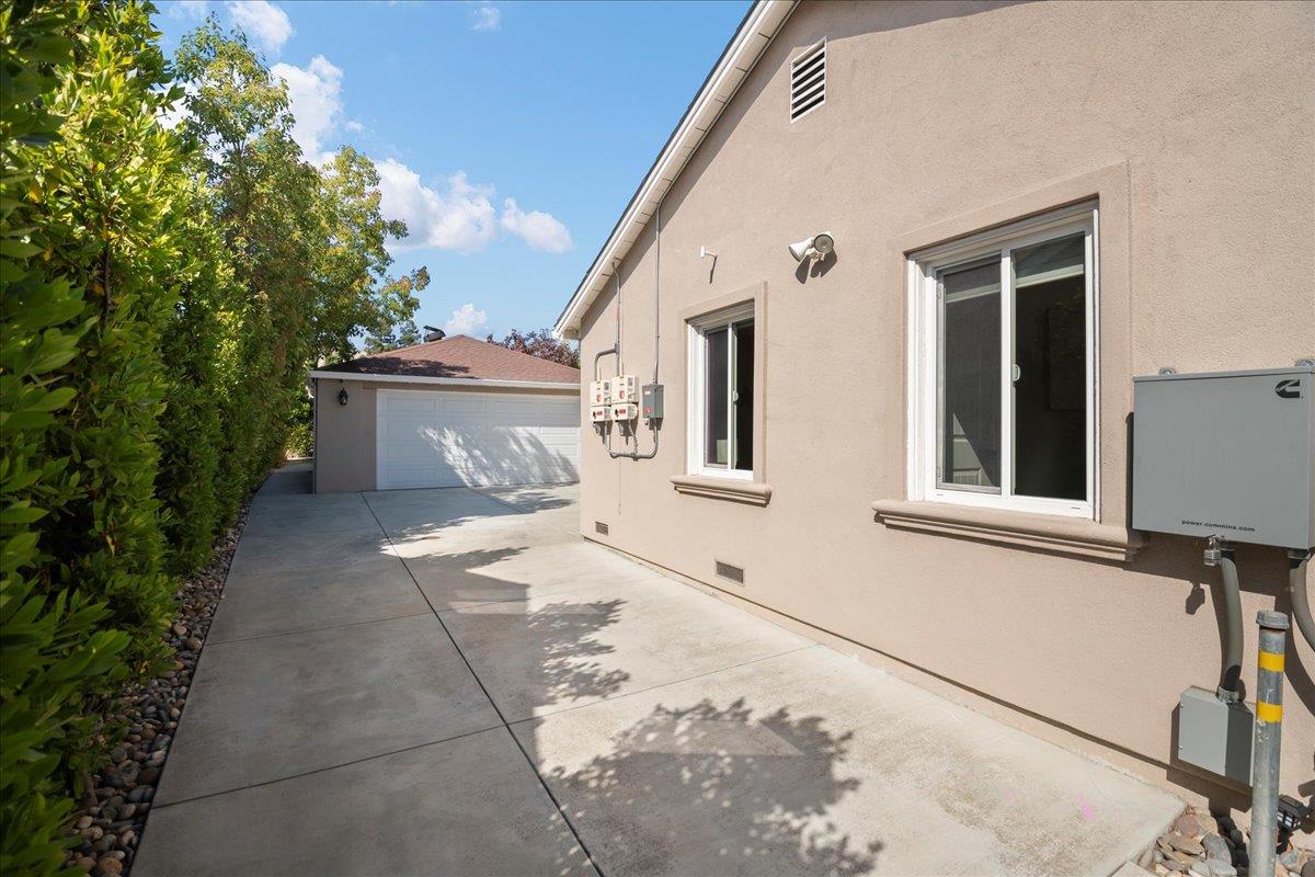 Detail Gallery Image 23 of 31 For 180 Maro Dr, San Jose,  CA 95127 - 3 Beds | 2 Baths