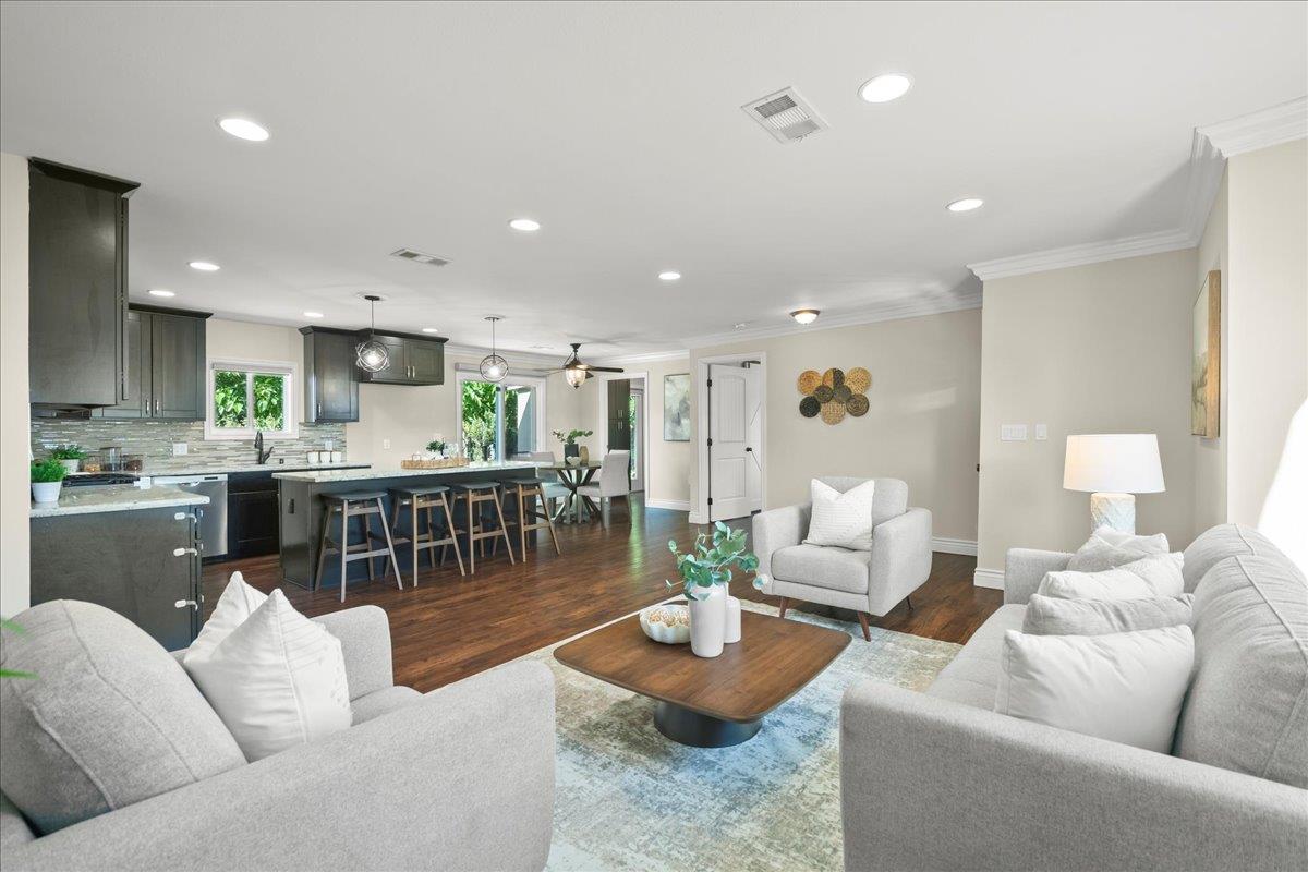 Detail Gallery Image 7 of 31 For 180 Maro Dr, San Jose,  CA 95127 - 3 Beds | 2 Baths