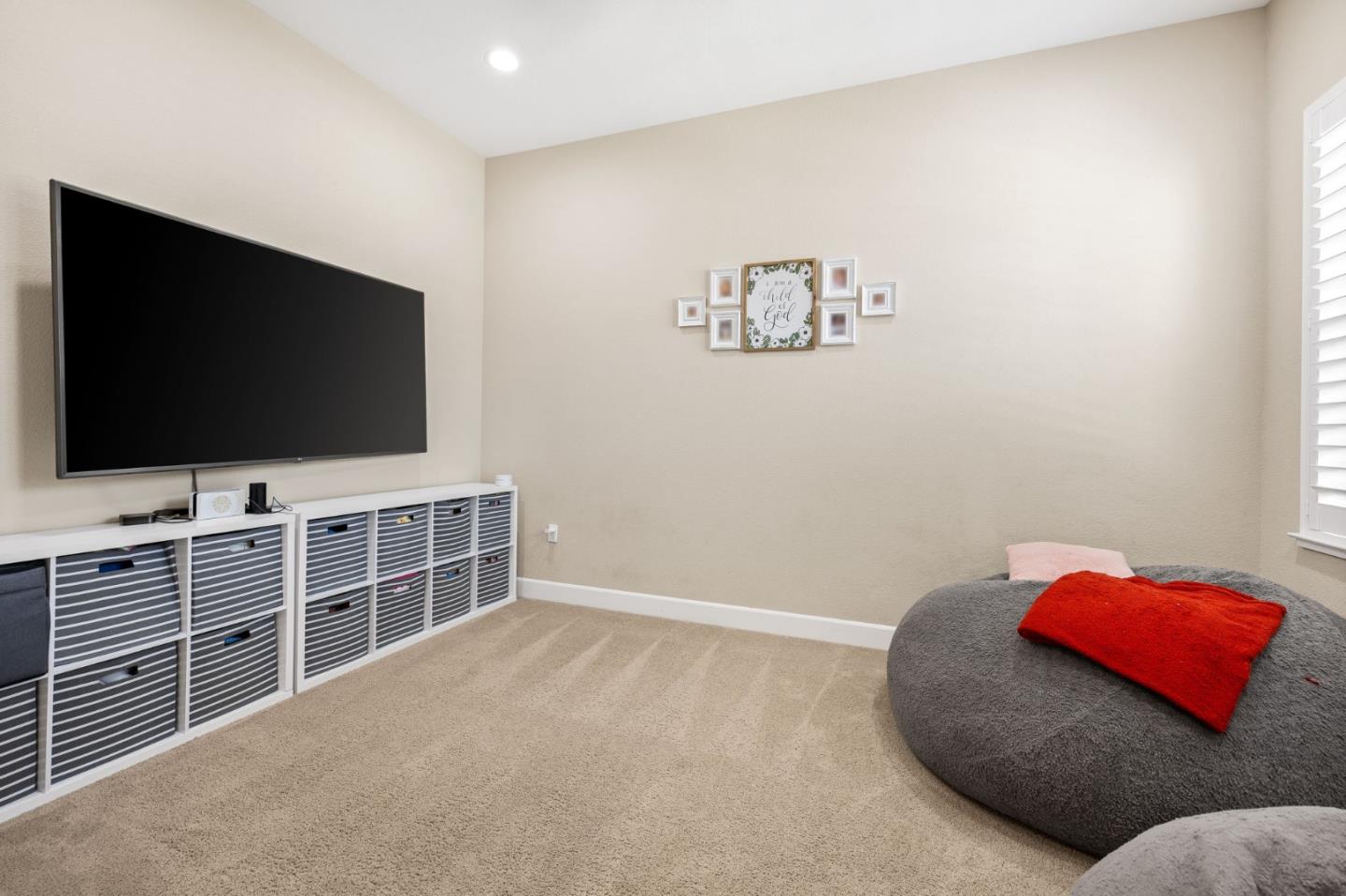 Detail Gallery Image 14 of 36 For 36 Freeport Ct, Discovery Bay,  CA 94505 - 4 Beds | 3/1 Baths