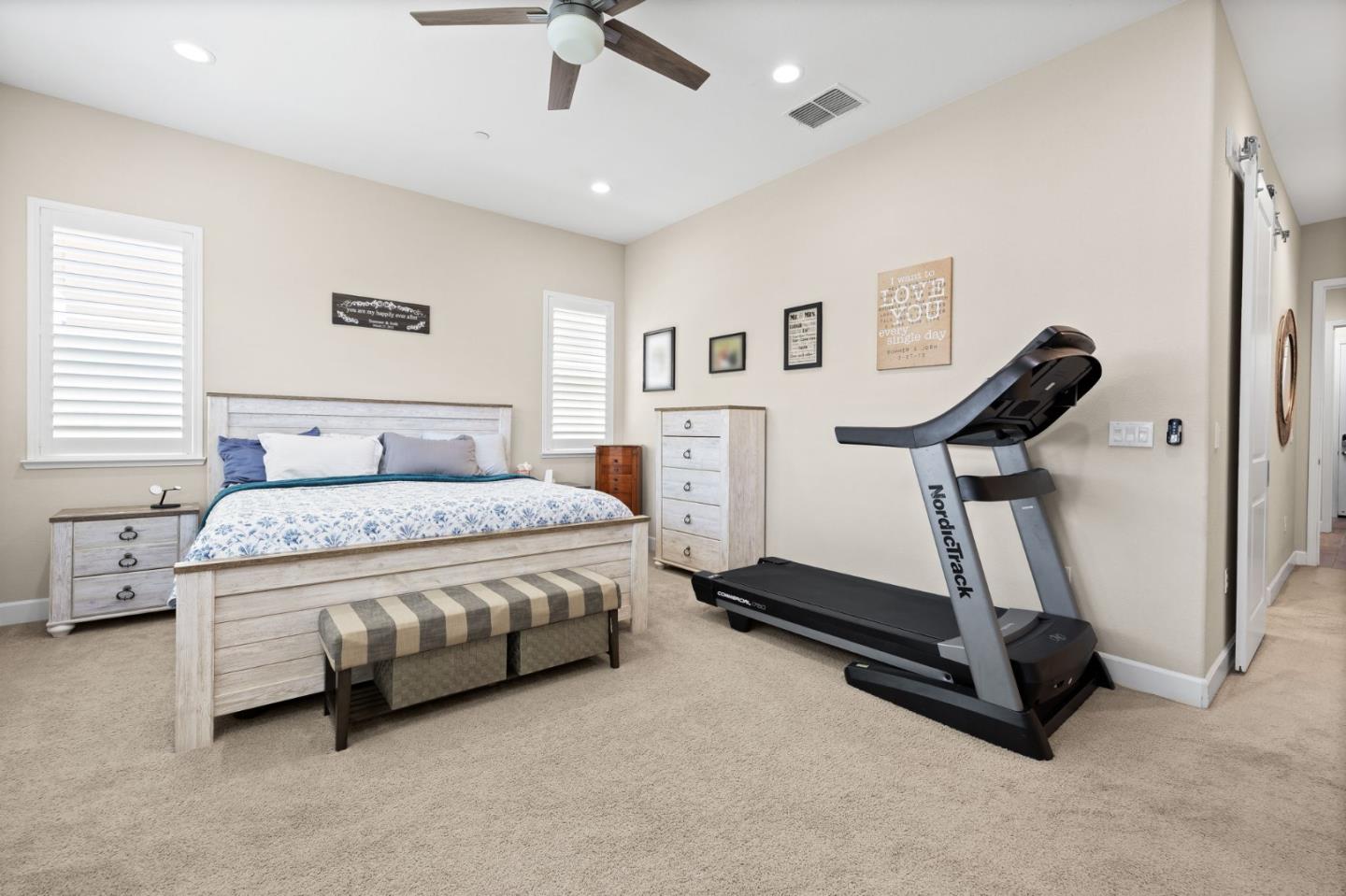 Detail Gallery Image 16 of 36 For 36 Freeport Ct, Discovery Bay,  CA 94505 - 4 Beds | 3/1 Baths