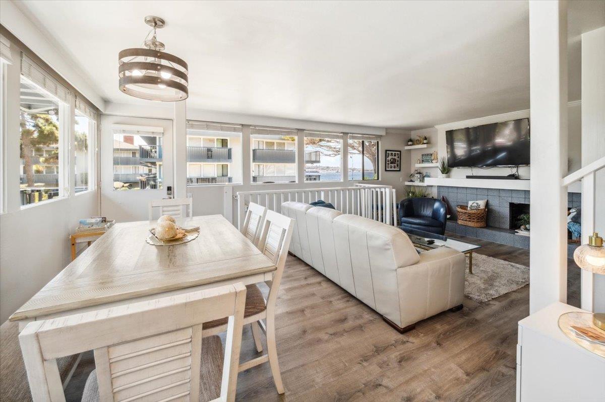 Detail Gallery Image 14 of 57 For 36 La Playa St, Monterey,  CA 93940 - 2 Beds | 2/1 Baths
