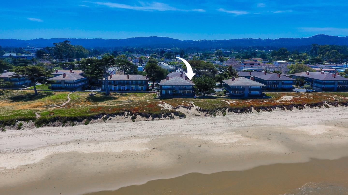 Detail Gallery Image 2 of 57 For 36 La Playa St, Monterey,  CA 93940 - 2 Beds | 2/1 Baths