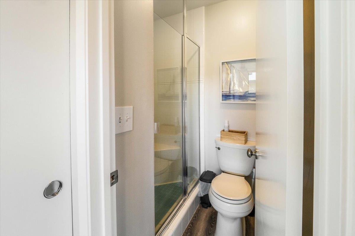 Detail Gallery Image 23 of 57 For 36 La Playa St, Monterey,  CA 93940 - 2 Beds | 2/1 Baths
