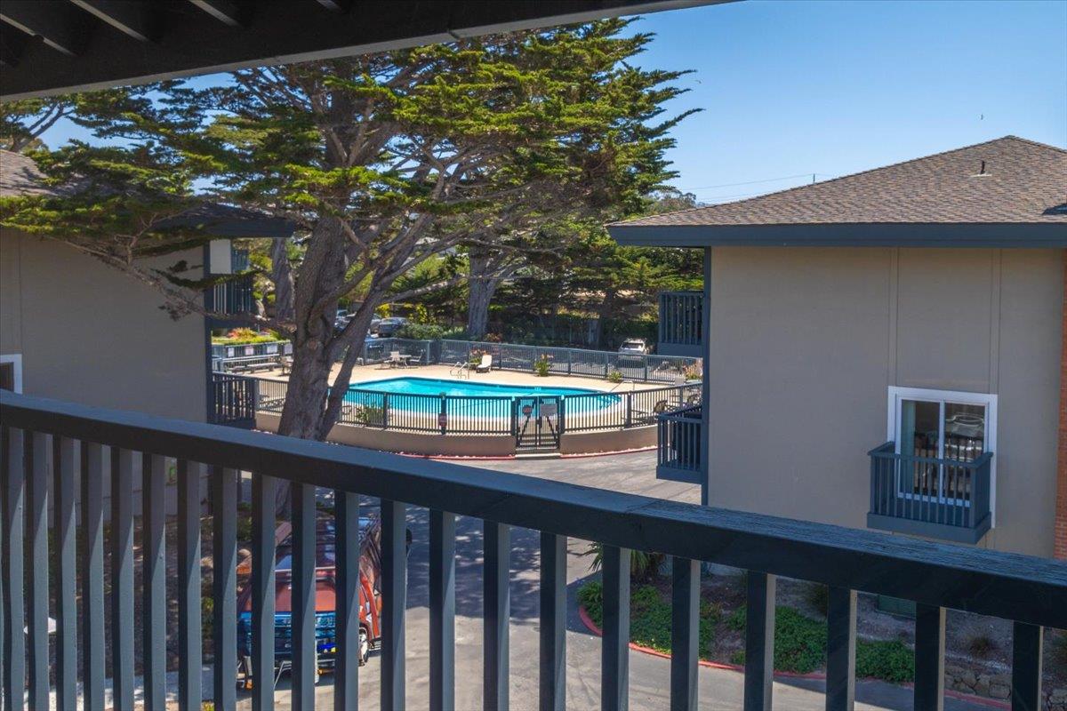 Detail Gallery Image 26 of 57 For 36 La Playa St, Monterey,  CA 93940 - 2 Beds | 2/1 Baths