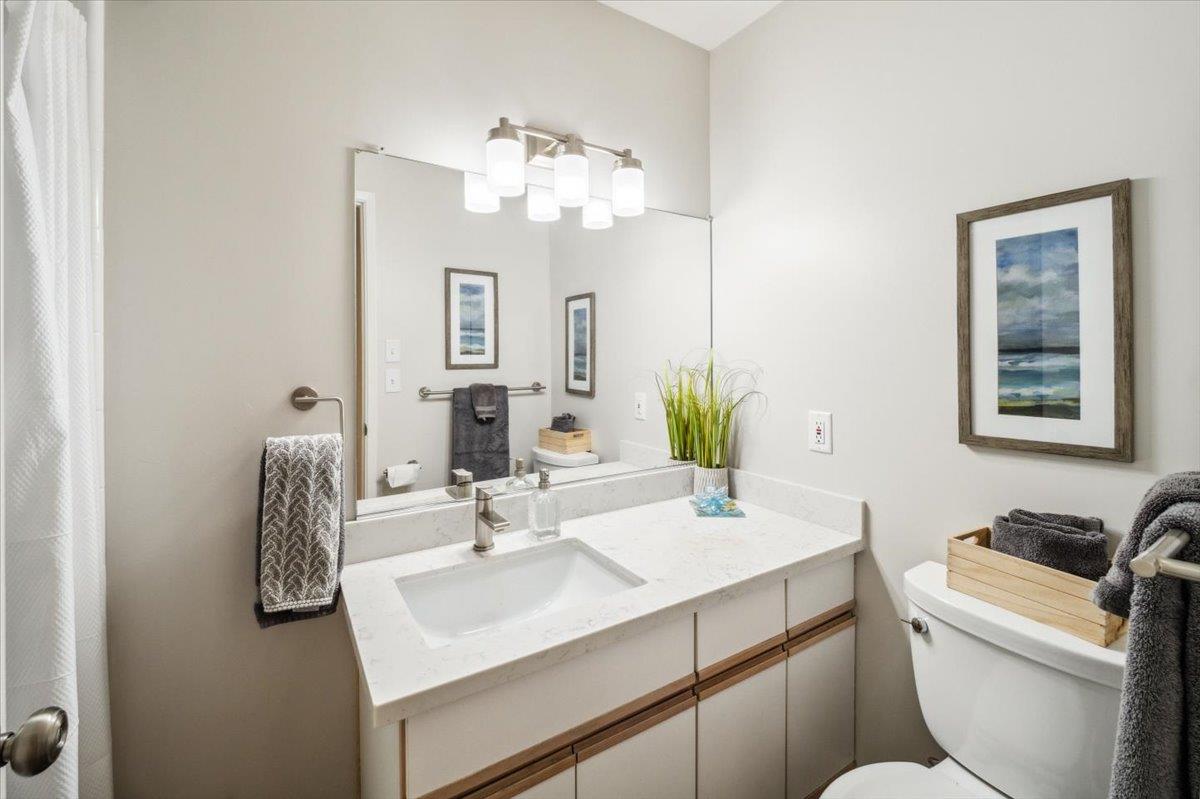 Detail Gallery Image 31 of 57 For 36 La Playa St, Monterey,  CA 93940 - 2 Beds | 2/1 Baths