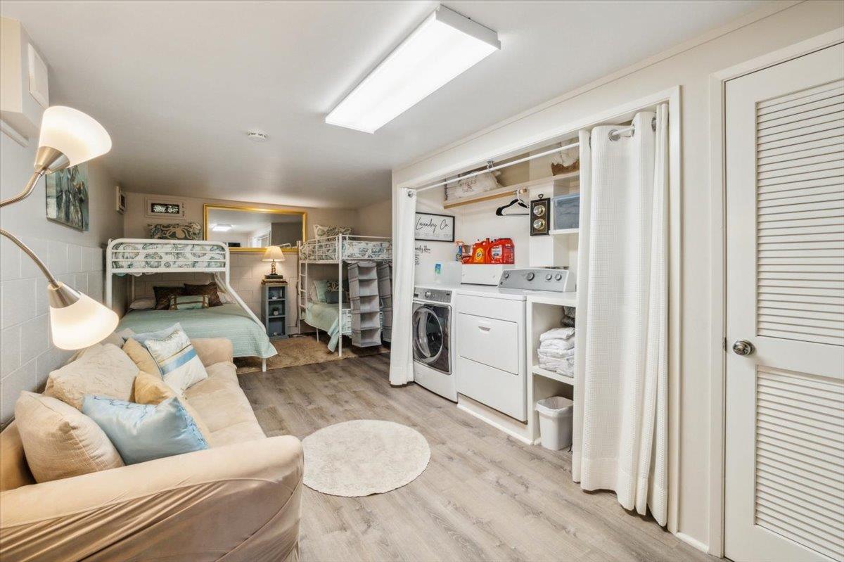 Detail Gallery Image 34 of 57 For 36 La Playa St, Monterey,  CA 93940 - 2 Beds | 2/1 Baths