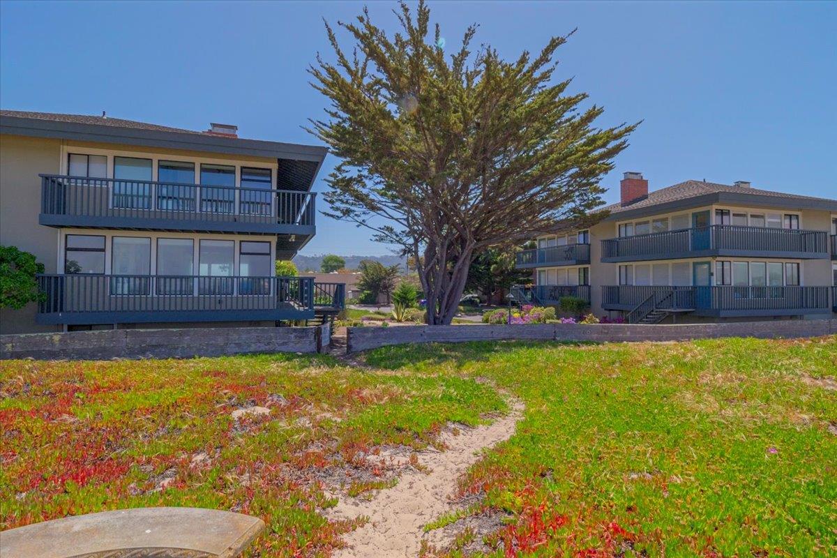 Detail Gallery Image 45 of 57 For 36 La Playa St, Monterey,  CA 93940 - 2 Beds | 2/1 Baths