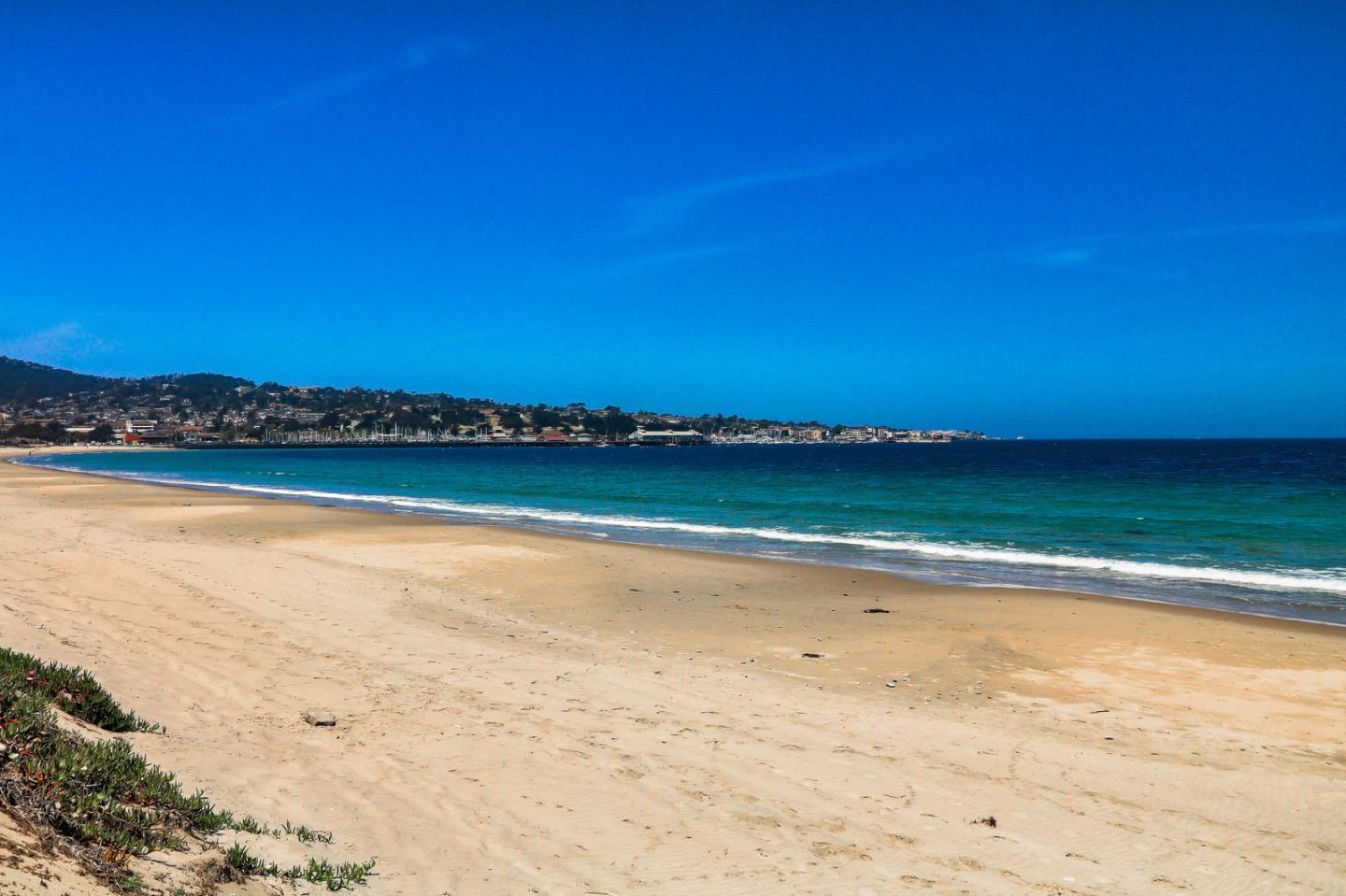Detail Gallery Image 48 of 57 For 36 La Playa St, Monterey,  CA 93940 - 2 Beds | 2/1 Baths