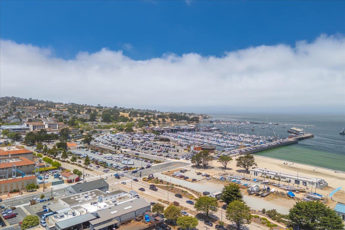 Detail Gallery Image 52 of 57 For 36 La Playa St, Monterey,  CA 93940 - 2 Beds | 2/1 Baths