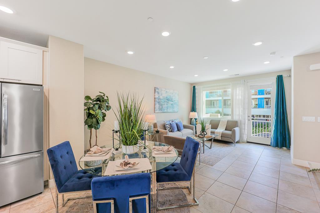 Detail Gallery Image 13 of 82 For 5956 Charlotte Dr, San Jose,  CA 95123 - 3 Beds | 3/1 Baths