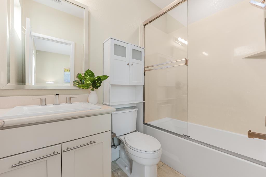 Detail Gallery Image 33 of 82 For 5956 Charlotte Dr, San Jose,  CA 95123 - 3 Beds | 3/1 Baths