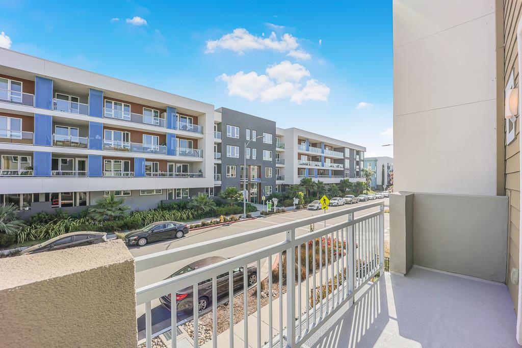 Detail Gallery Image 46 of 82 For 5956 Charlotte Dr, San Jose,  CA 95123 - 3 Beds | 3/1 Baths