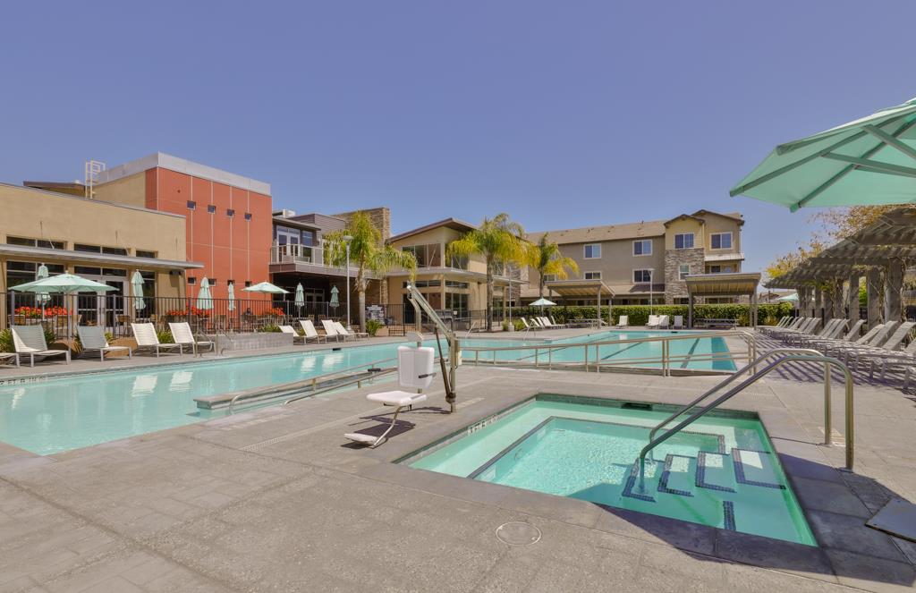Detail Gallery Image 64 of 82 For 5956 Charlotte Dr, San Jose,  CA 95123 - 3 Beds | 3/1 Baths