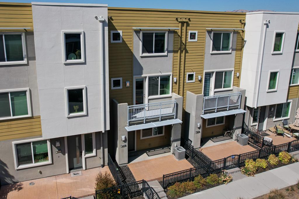 Detail Gallery Image 75 of 82 For 5956 Charlotte Dr, San Jose,  CA 95123 - 3 Beds | 3/1 Baths