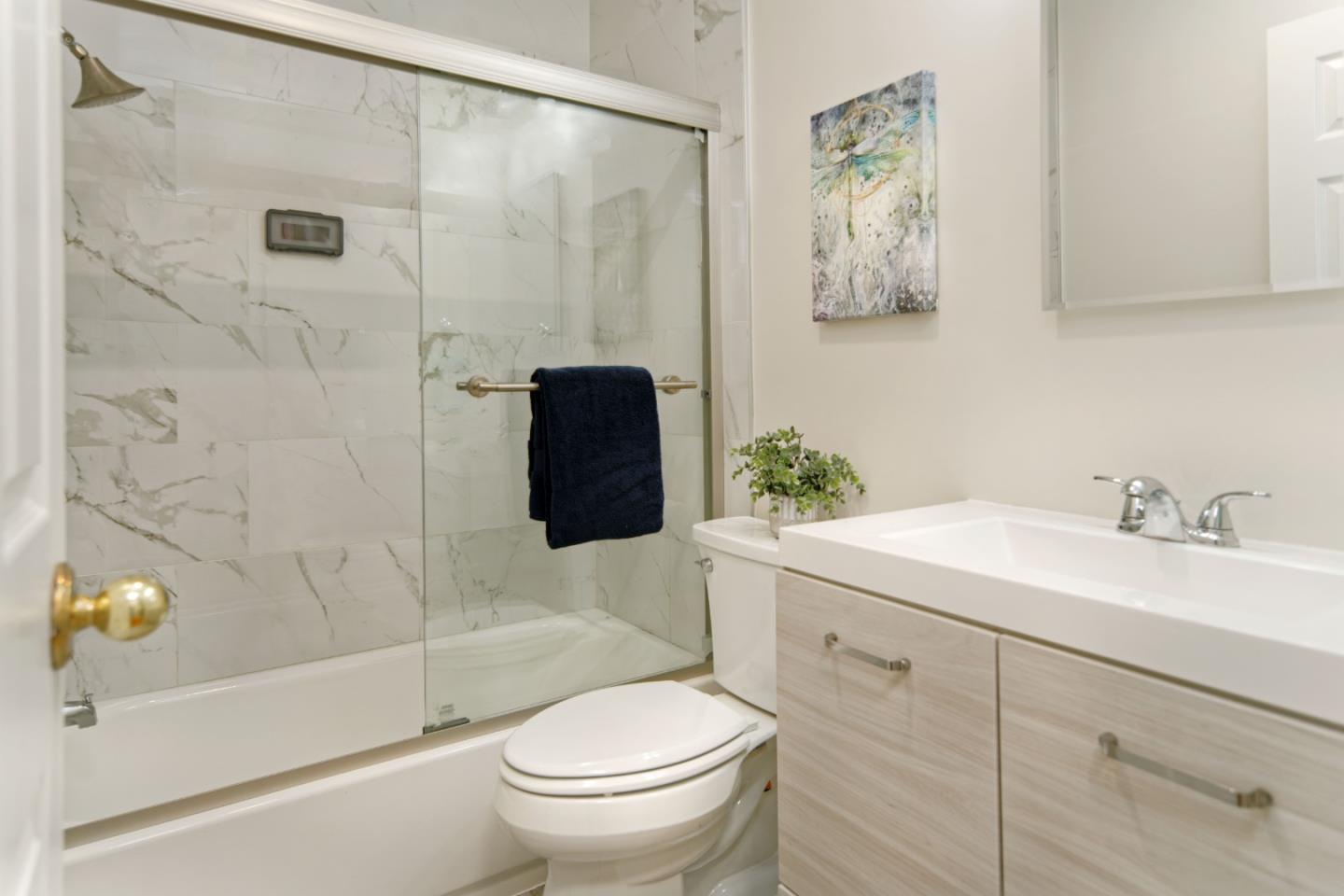 Detail Gallery Image 15 of 28 For 1432 Sprucewood Dr, San Jose,  CA 95118 - 3 Beds | 2 Baths