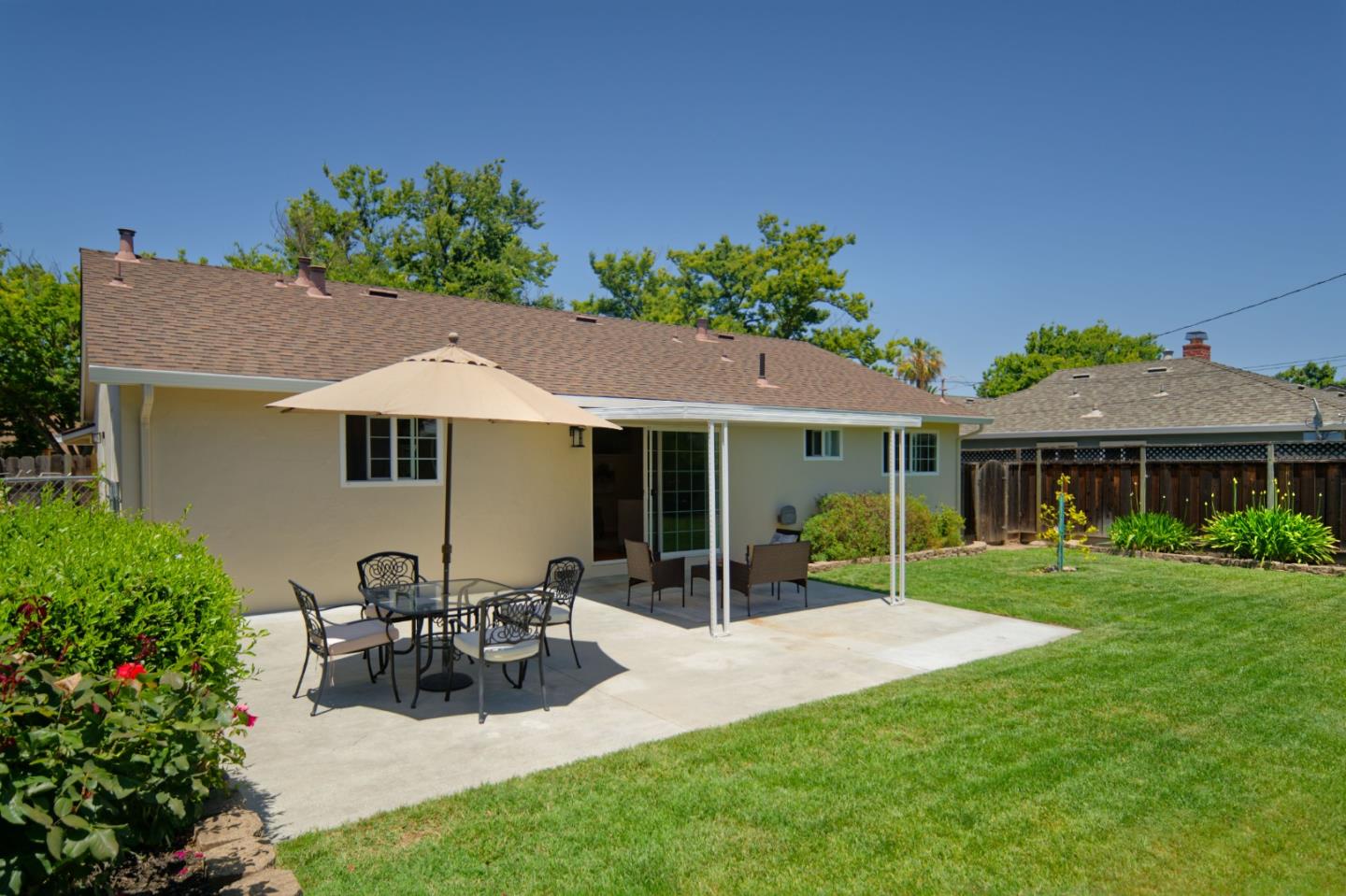 Detail Gallery Image 21 of 28 For 1432 Sprucewood Dr, San Jose,  CA 95118 - 3 Beds | 2 Baths