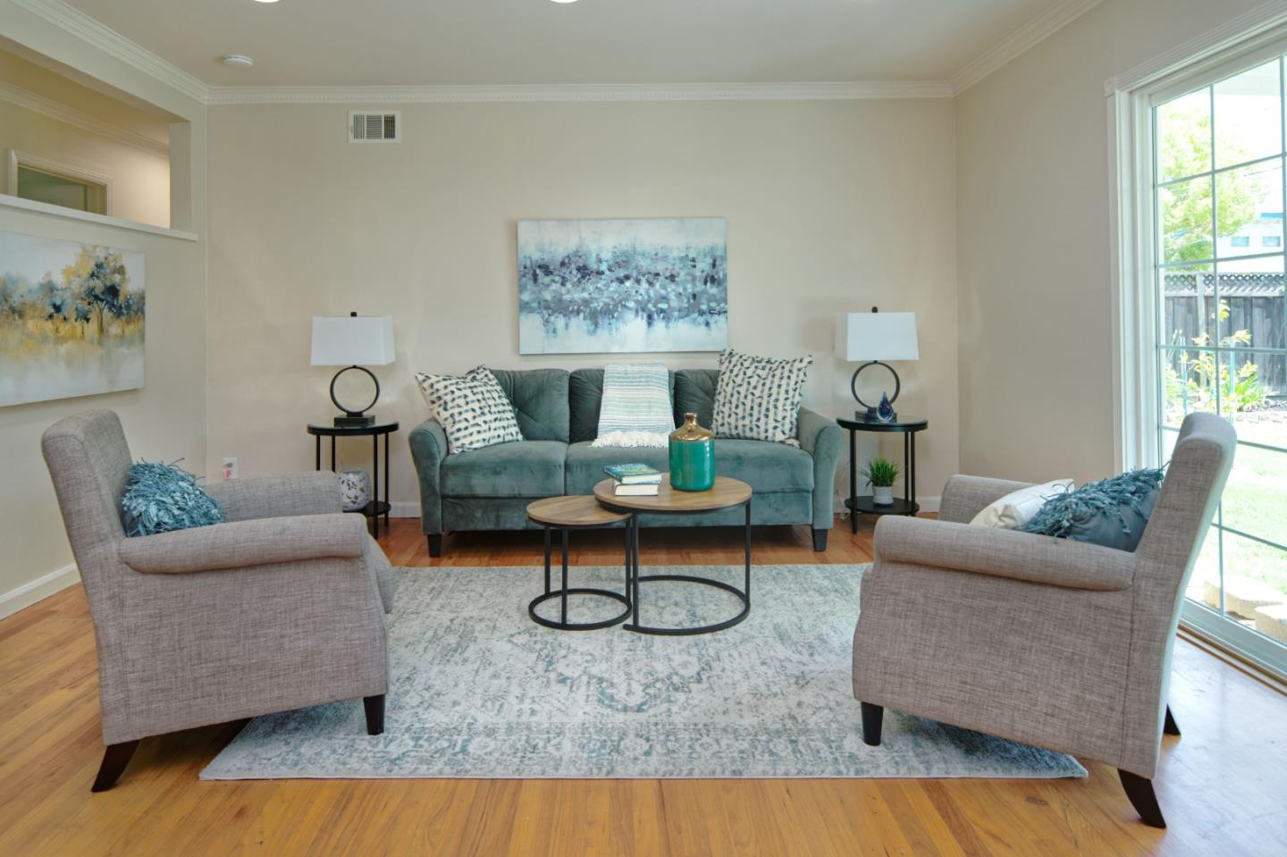 Detail Gallery Image 5 of 28 For 1432 Sprucewood Dr, San Jose,  CA 95118 - 3 Beds | 2 Baths