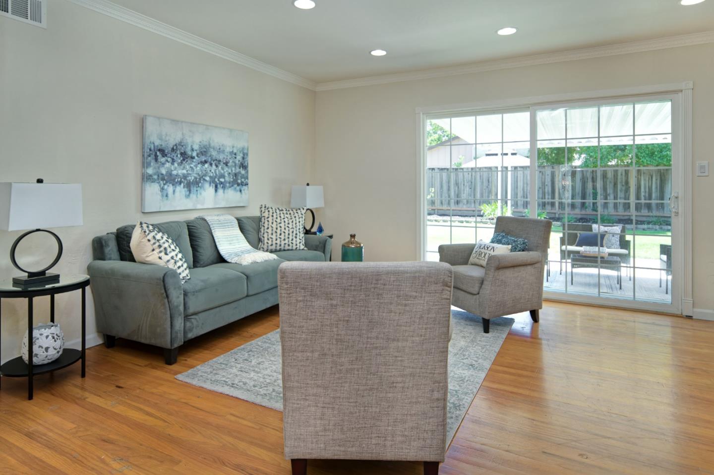 Detail Gallery Image 6 of 28 For 1432 Sprucewood Dr, San Jose,  CA 95118 - 3 Beds | 2 Baths
