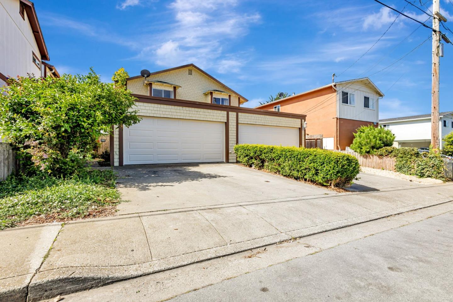 Detail Gallery Image 3 of 43 For 476 - 478 Oak Ave, Half Moon Bay,  CA 94019 - – Beds | – Baths