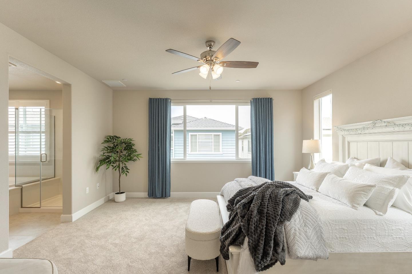 Detail Gallery Image 19 of 39 For 2757 Sea Glass Ave, Marina,  CA 93933 - 3 Beds | 2/1 Baths