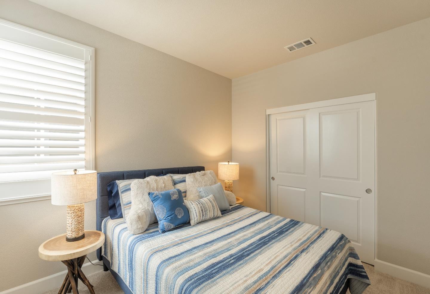 Detail Gallery Image 30 of 39 For 2757 Sea Glass Ave, Marina,  CA 93933 - 3 Beds | 2/1 Baths