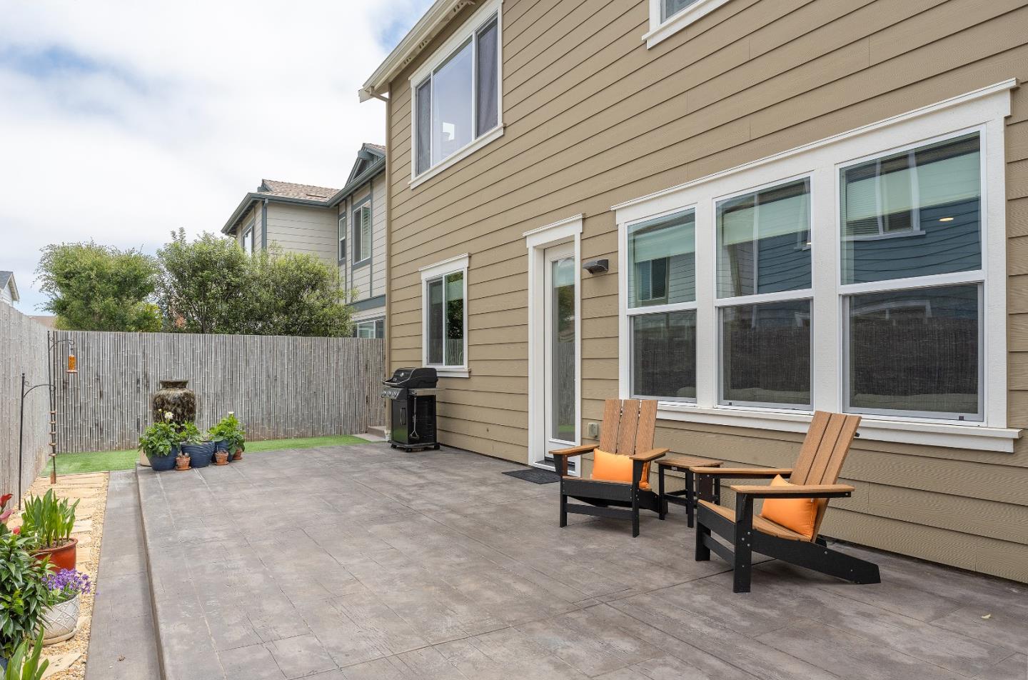 Detail Gallery Image 35 of 39 For 2757 Sea Glass Ave, Marina,  CA 93933 - 3 Beds | 2/1 Baths