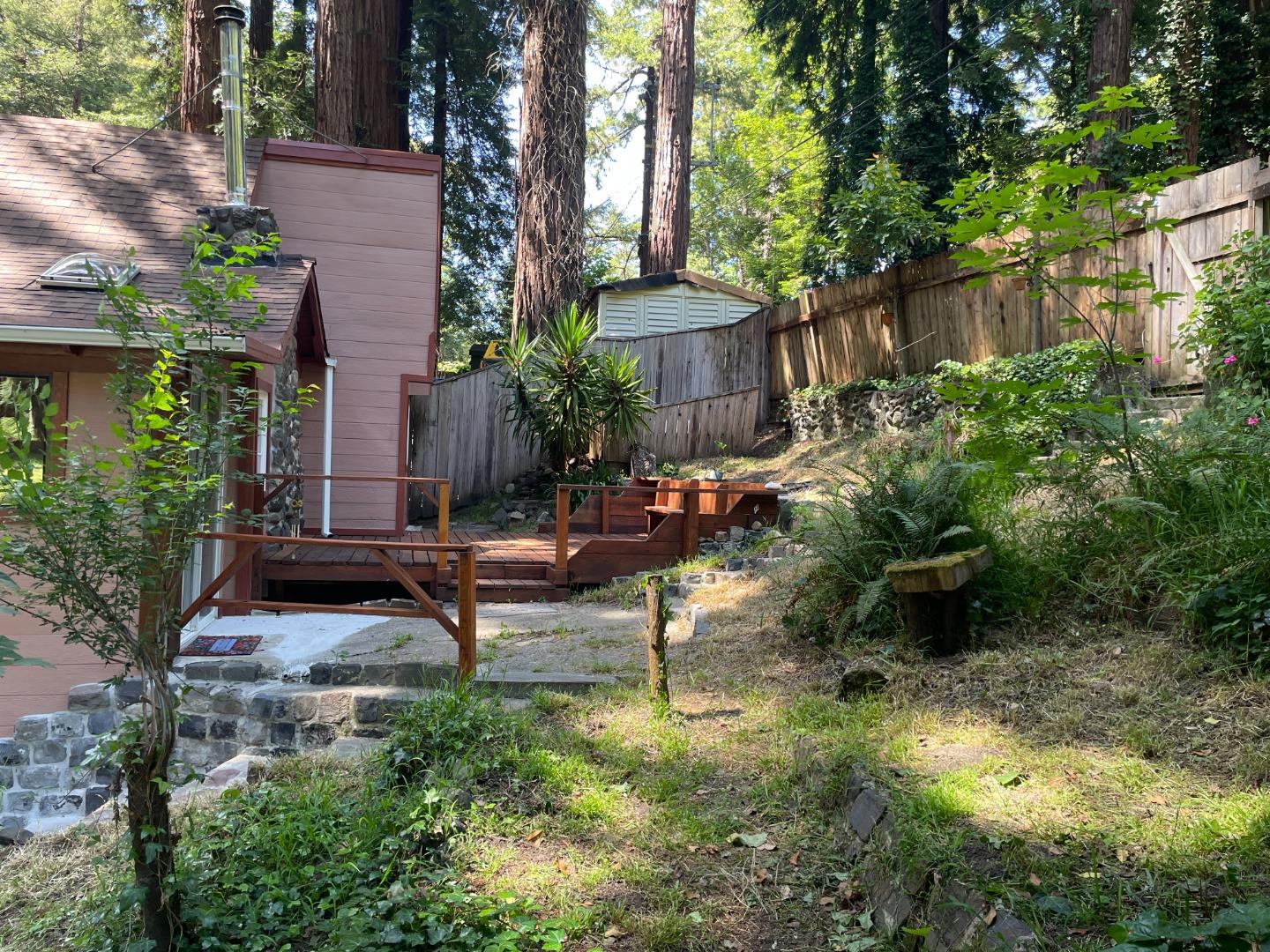 Detail Gallery Image 13 of 77 For 35 Sequoia Dr, La Honda,  CA 94020 - 2 Beds | 1/1 Baths
