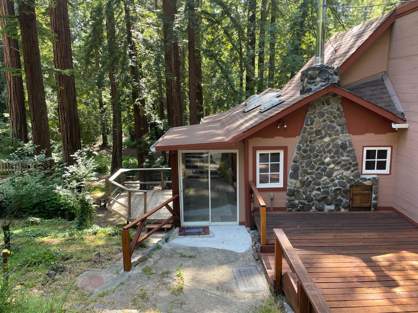 Detail Gallery Image 3 of 77 For 35 Sequoia Dr, La Honda,  CA 94020 - 2 Beds | 1/1 Baths