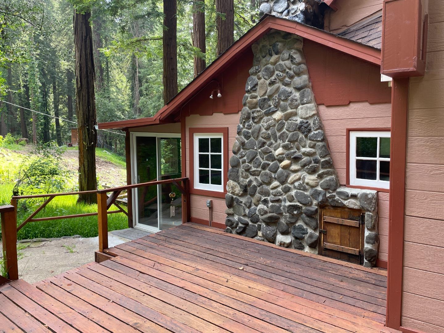 Detail Gallery Image 4 of 77 For 35 Sequoia Dr, La Honda,  CA 94020 - 2 Beds | 1/1 Baths